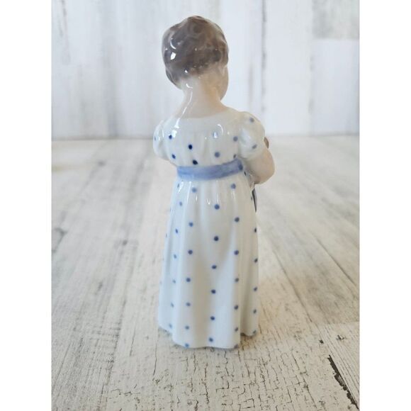 B&g girl doll‎ 3539 pajamas dress figurine statue vintage Bing figurine - Picture 4 of 8